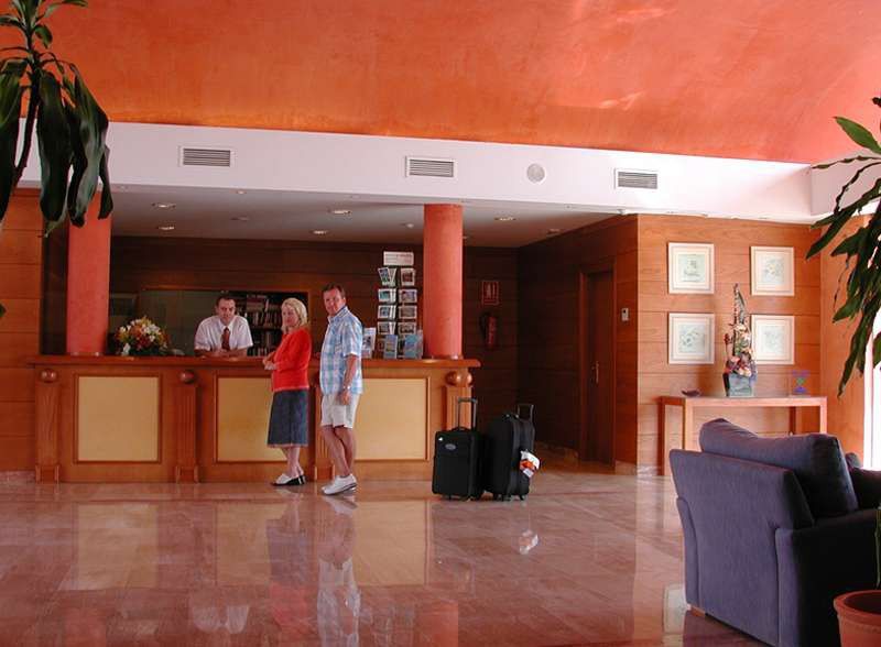 Aparthotel Comitas Isla Del Aire Punta Prima  Zewnętrze zdjęcie
